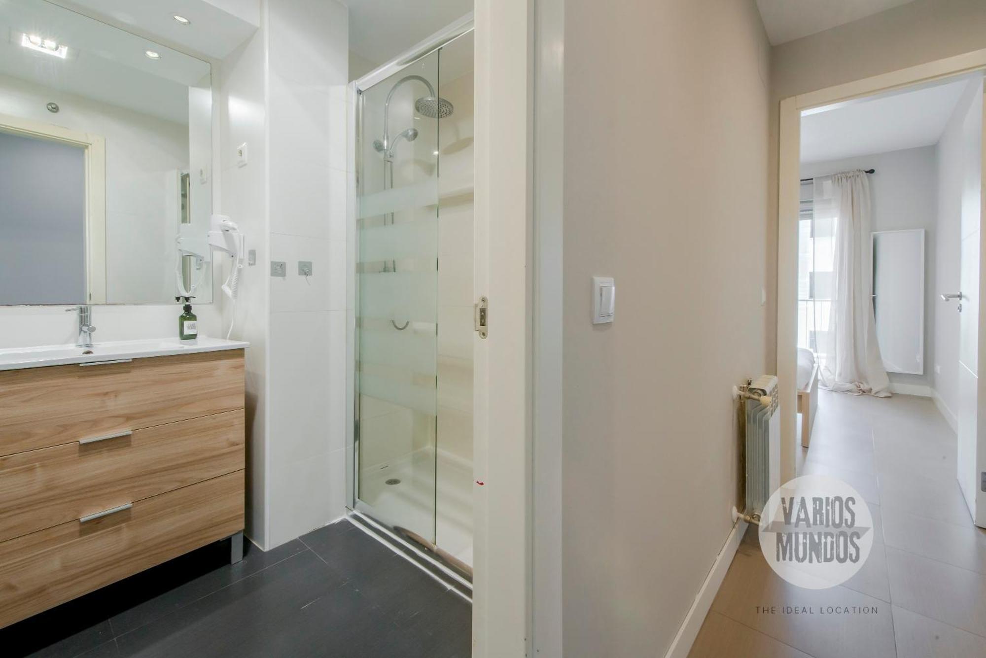 Apartamento Urban 6 En Adrian Pulido Con Parking Madrid